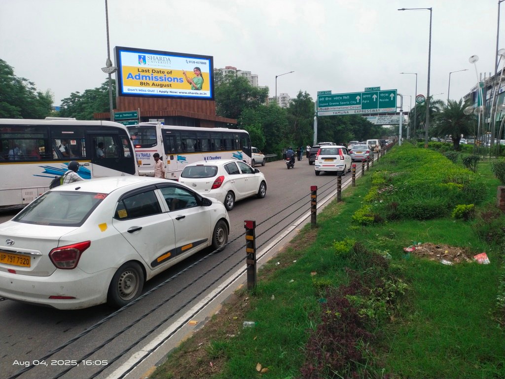 Pari Chowk (Police Chowki) NRI CITY