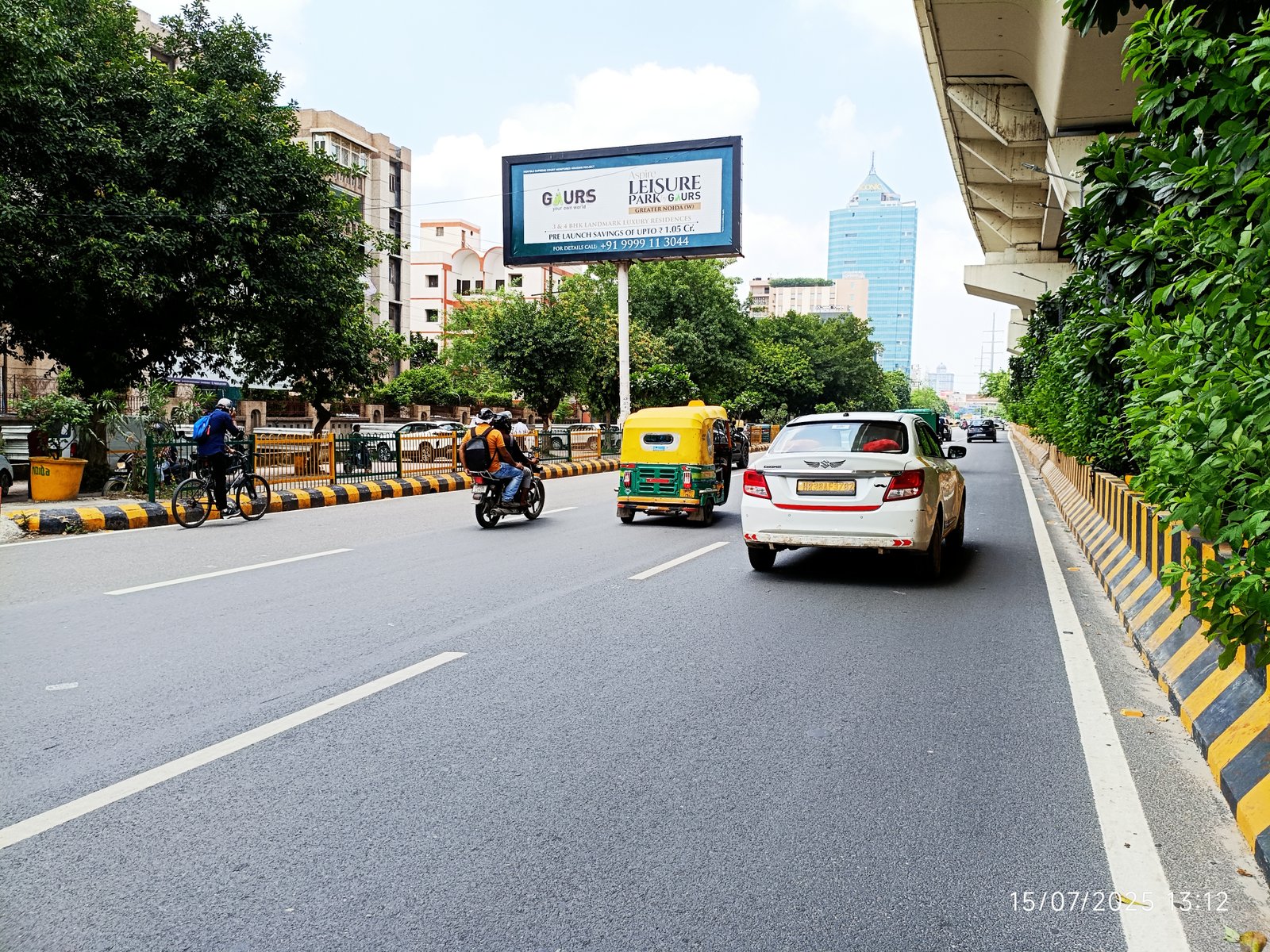 Sector - 62 Shatabdi Rail Vihar