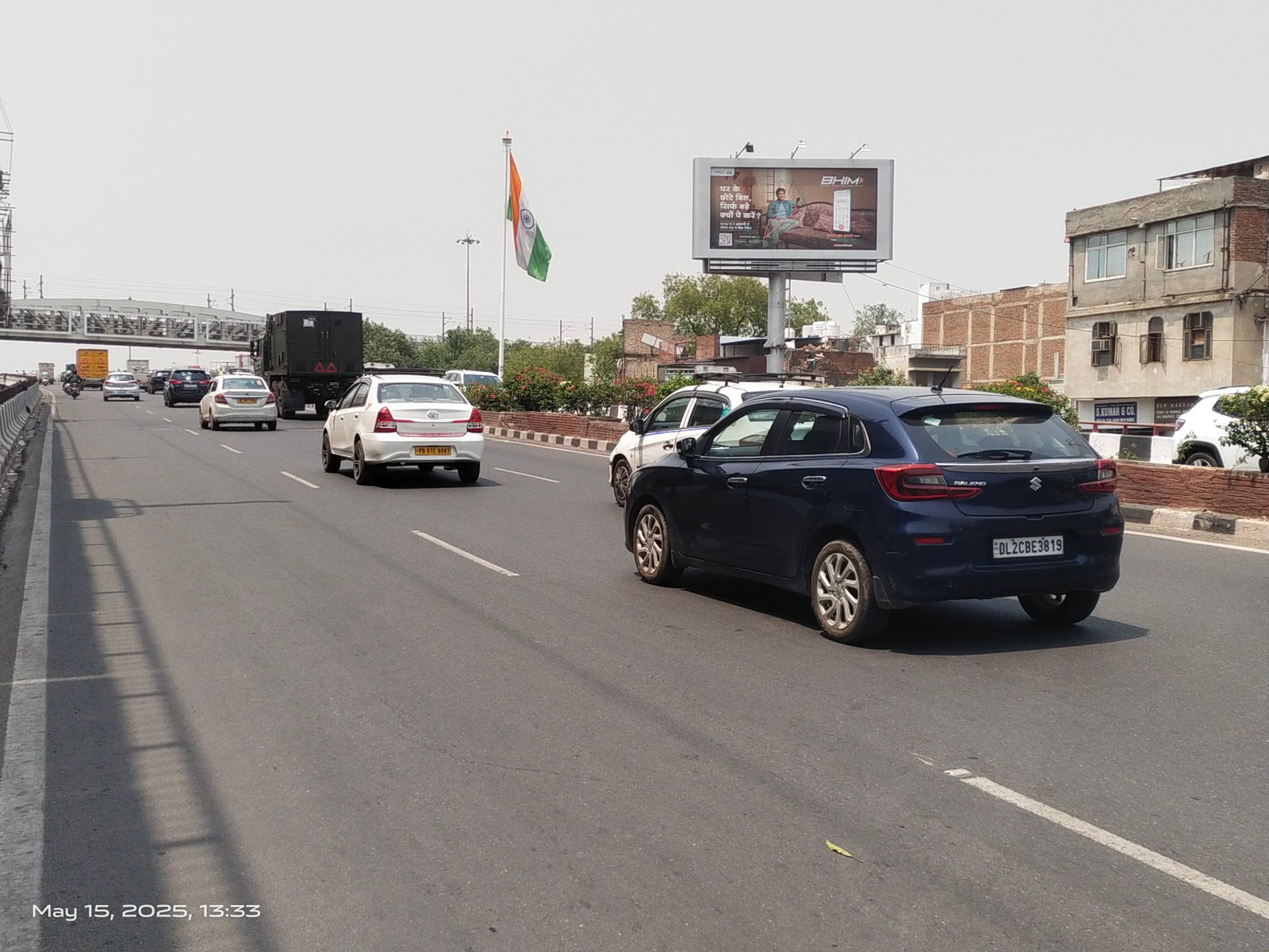 Rajouri Garden Flyover Opp Muthood Finance 1 B