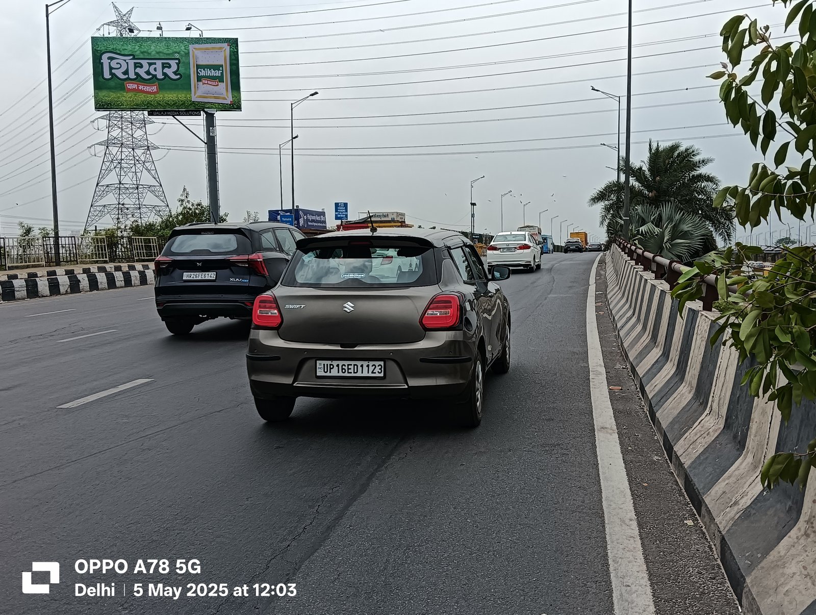 Jain Sikanji Before Yamuna Bridge
