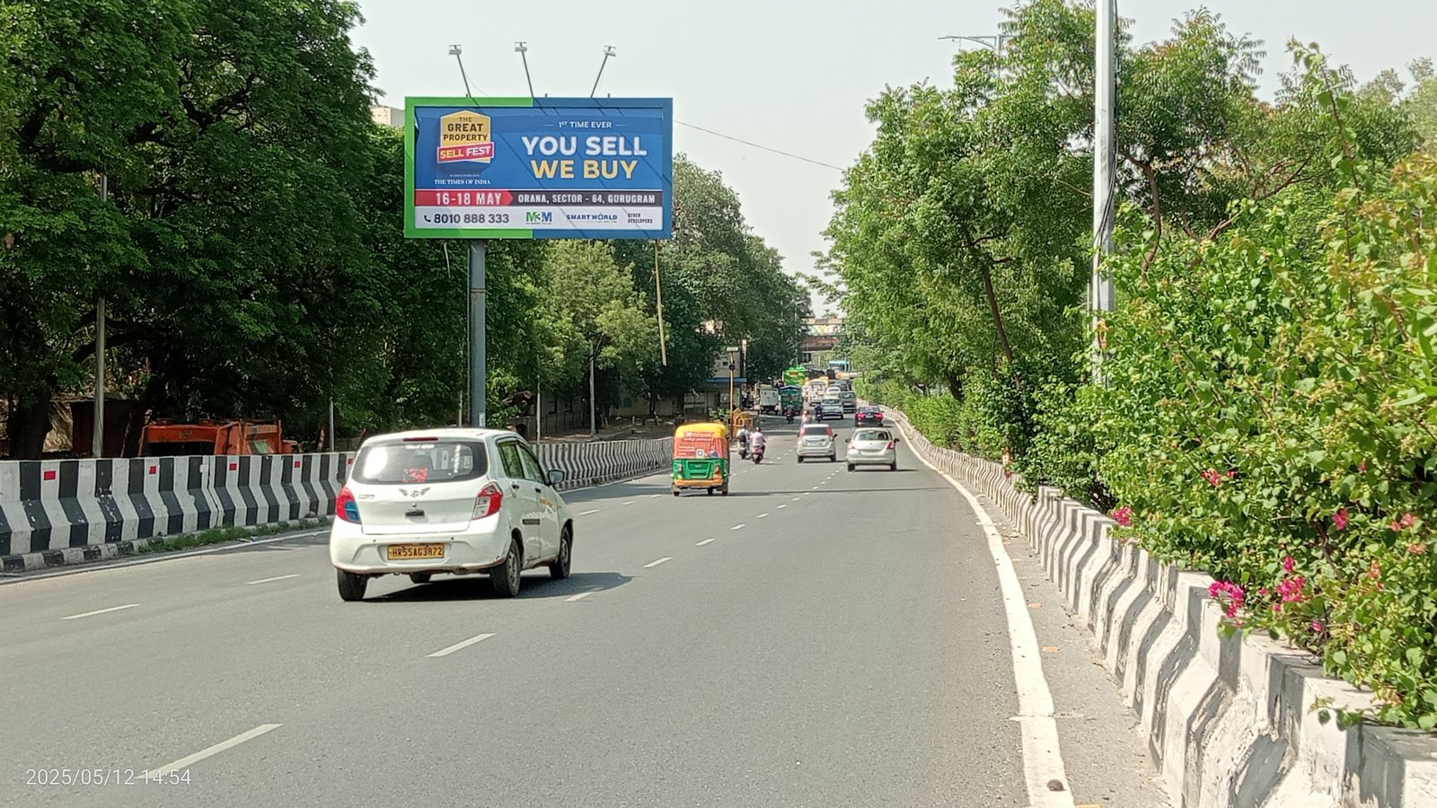 Oberoi's Flyover twds India Gate