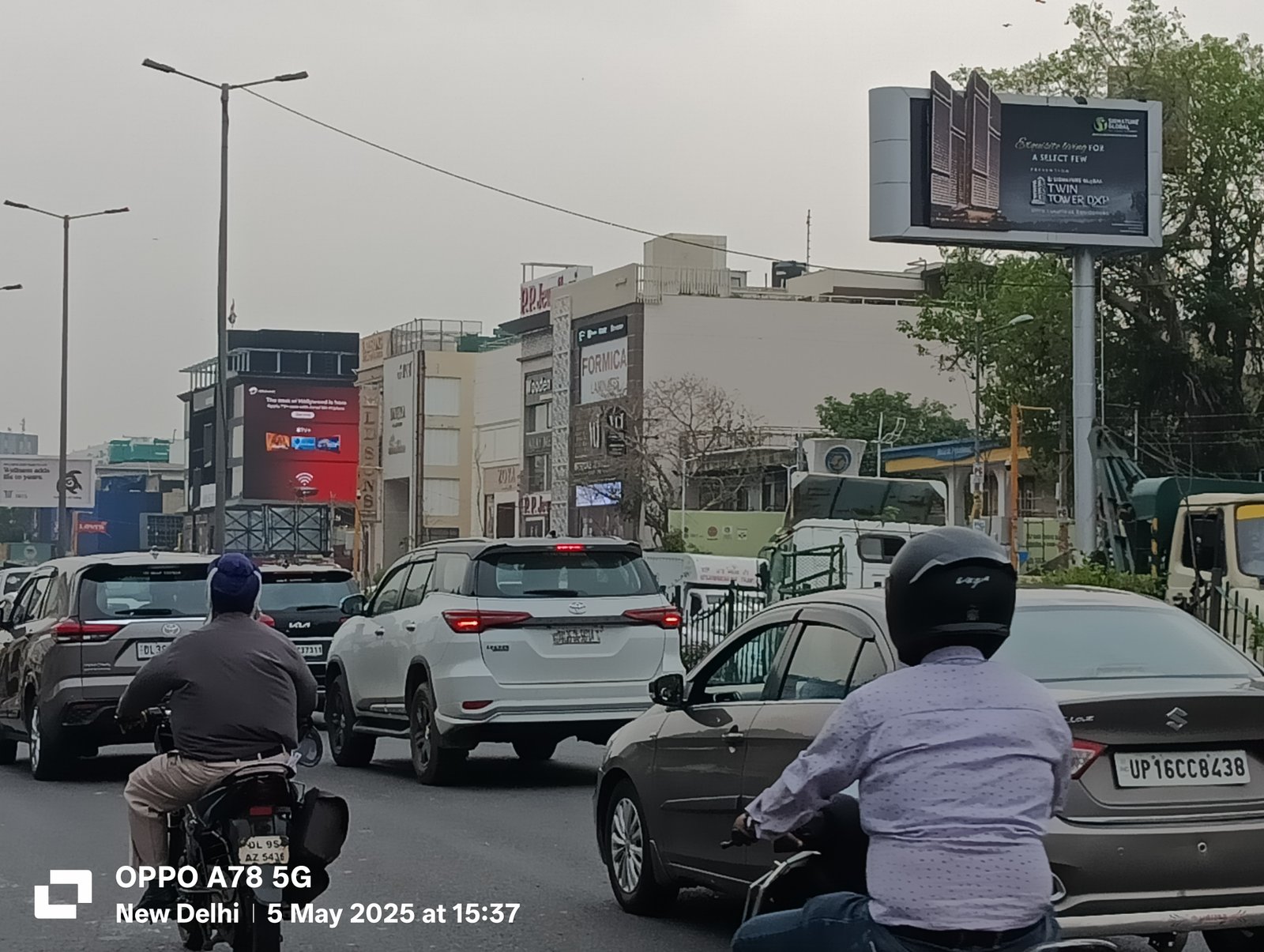 South Ext.-I (2B) Infnt of Amare Jwellers (B)