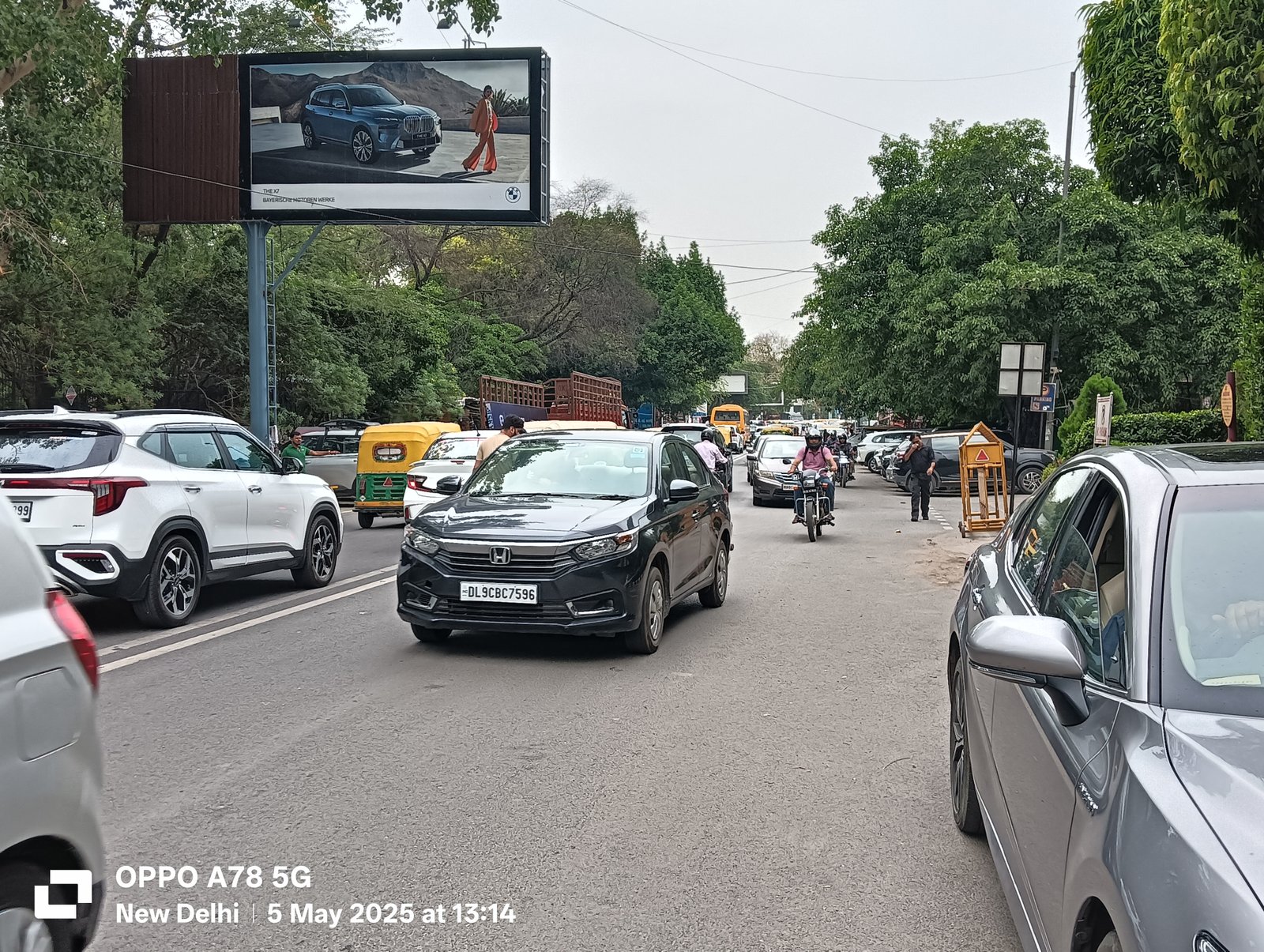 Priya Cinema Infront of Continantal Hotel A